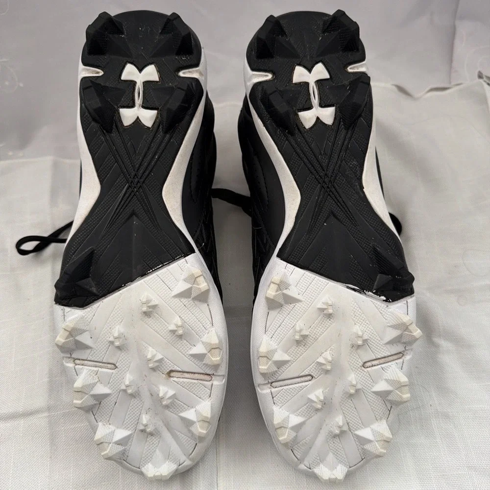 Turf Baseball Soccer lightweight Under Armour 3027446-001 Leadoff Mid 3.0 M7 W8.